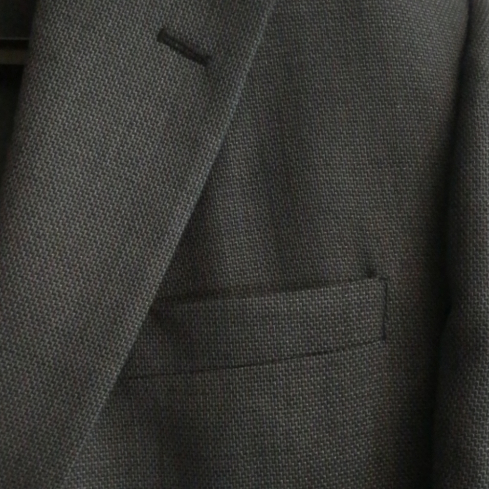 Man's jacket - Picture 3 of 8